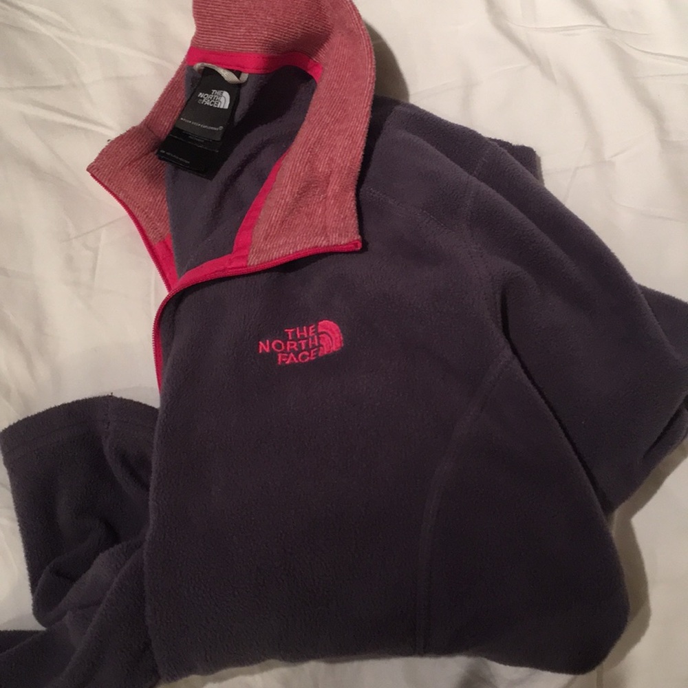 North face 1/4 zip